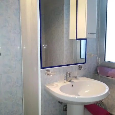 Doria-Stuparich Rooms *